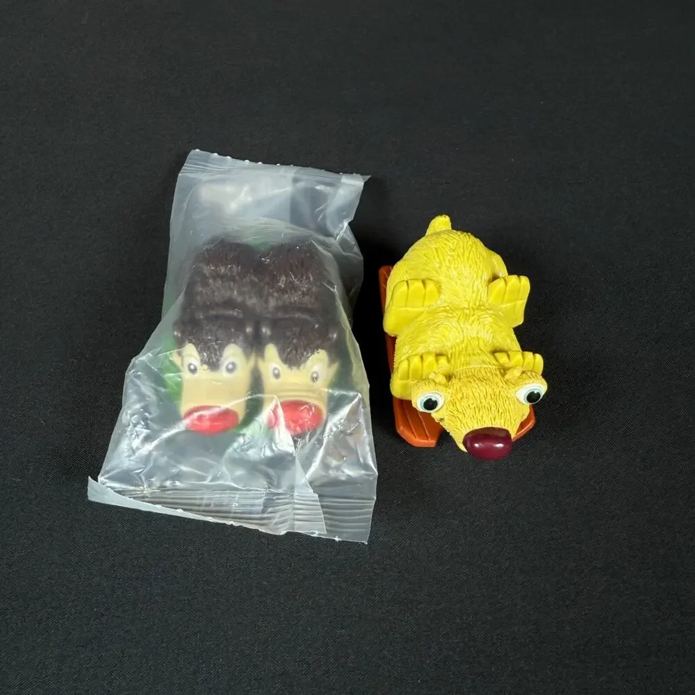 Fox Kellogg's 2005 Ice Age 2 The Meltdown Ice Sliders Toys Set of 2